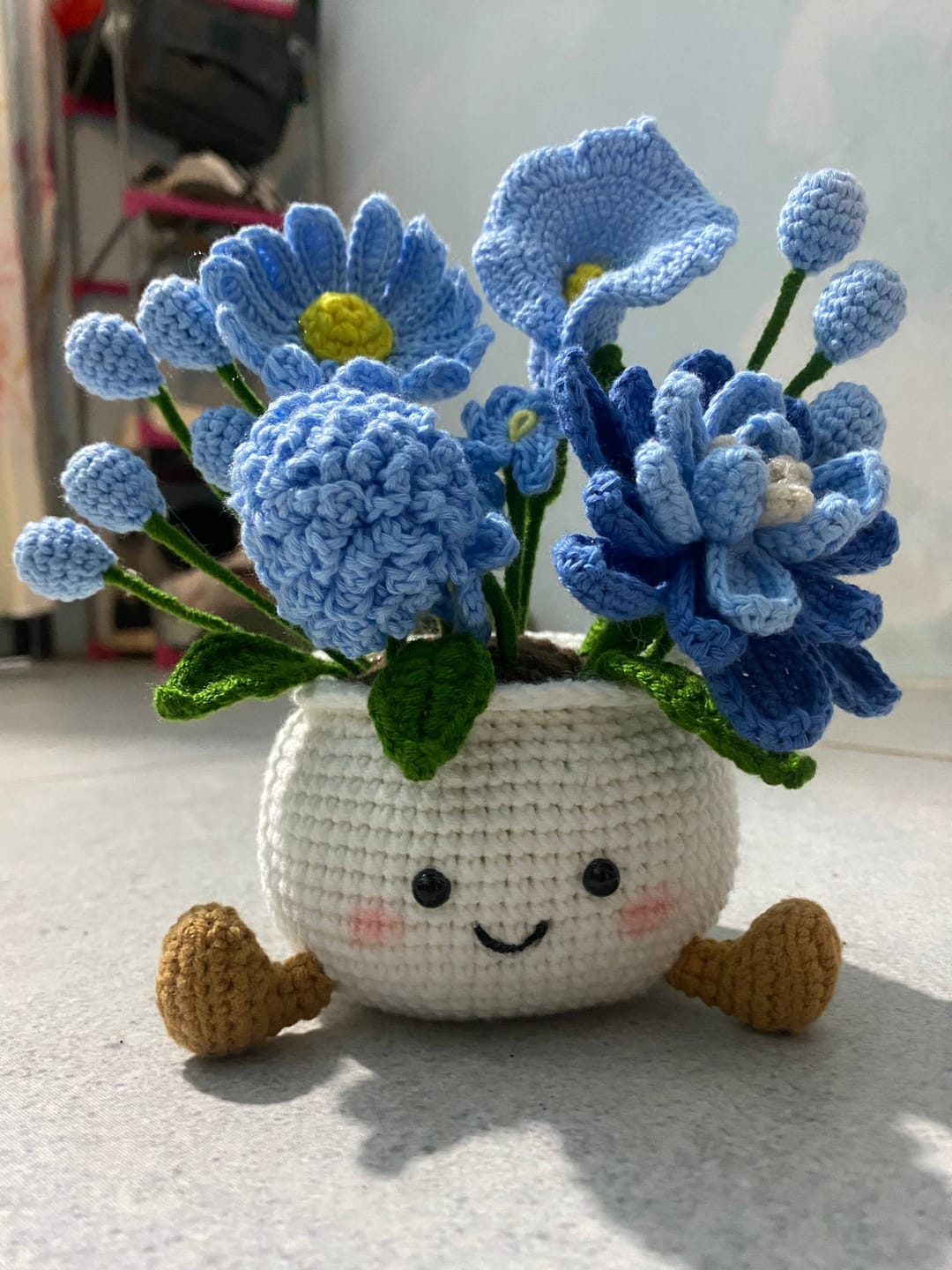 Customer photo review of Handmade Crochet Flower Pot – Forever Flower Bouquet, Cute Floral Desk Decor, Unique Gift