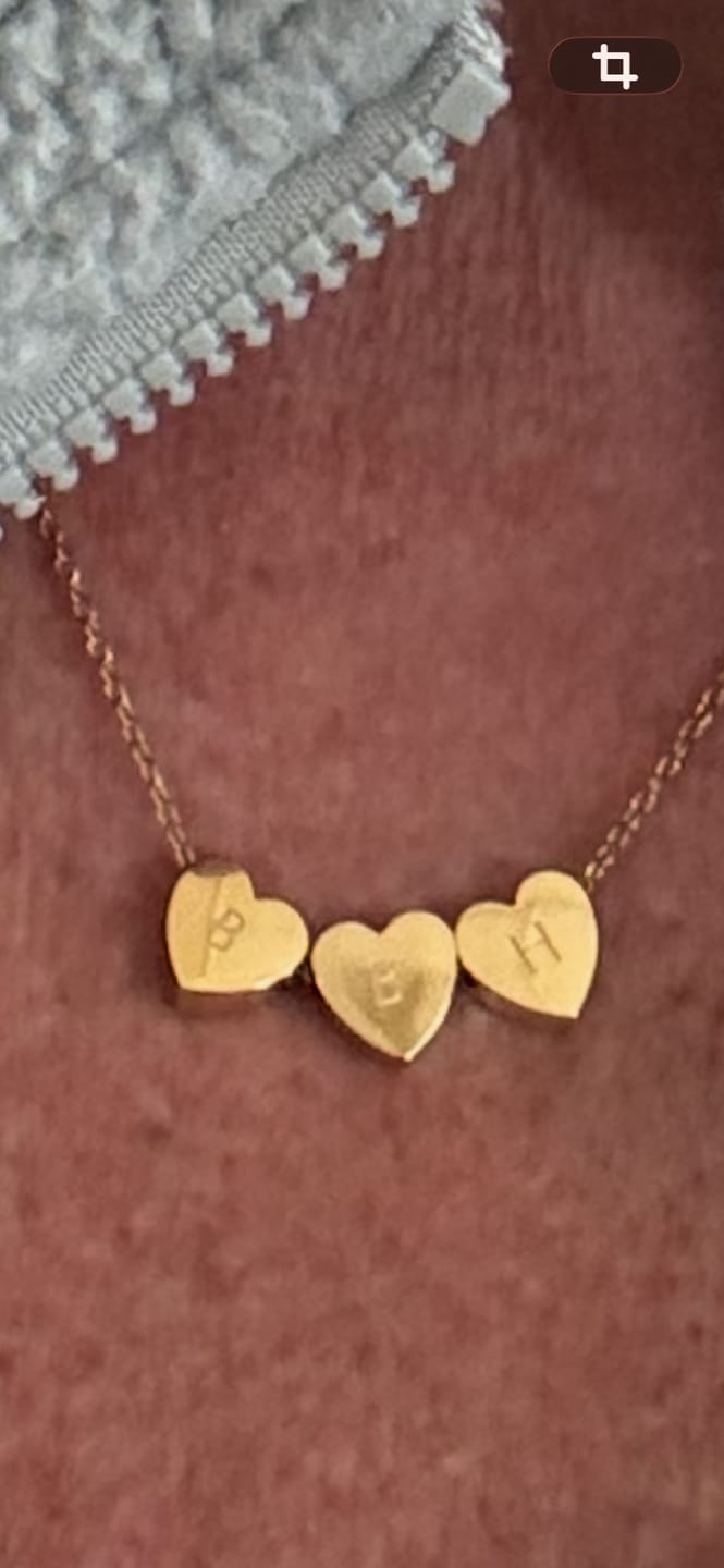 Customer photo review of Amo Heart Triple Bead Necklace in Gold