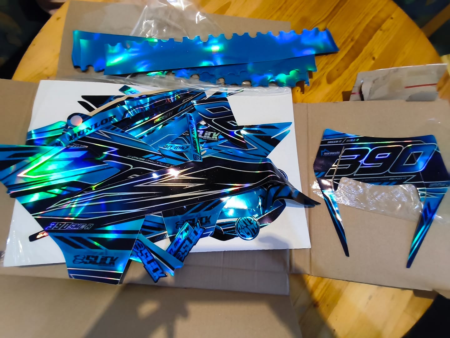 Customer photo review of NEW! PERFORMANCE - GRAPHICS KIT