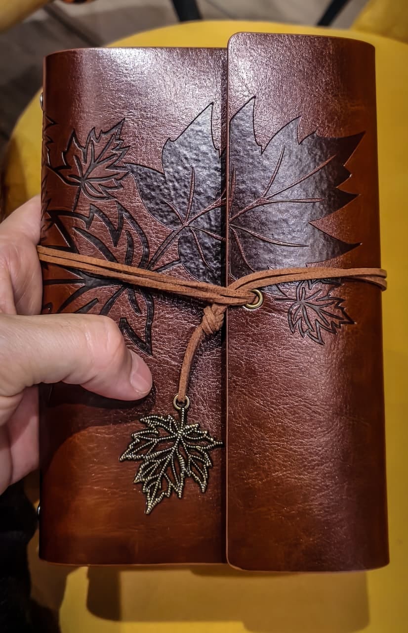 Customer photo review of Notebook Vintage Memora📜✒️