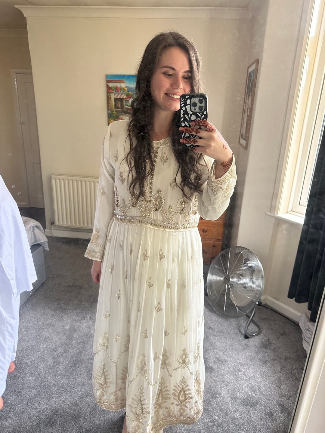 Customer photo review of SJ-123 White Readymade Fancy Chiffon Suit