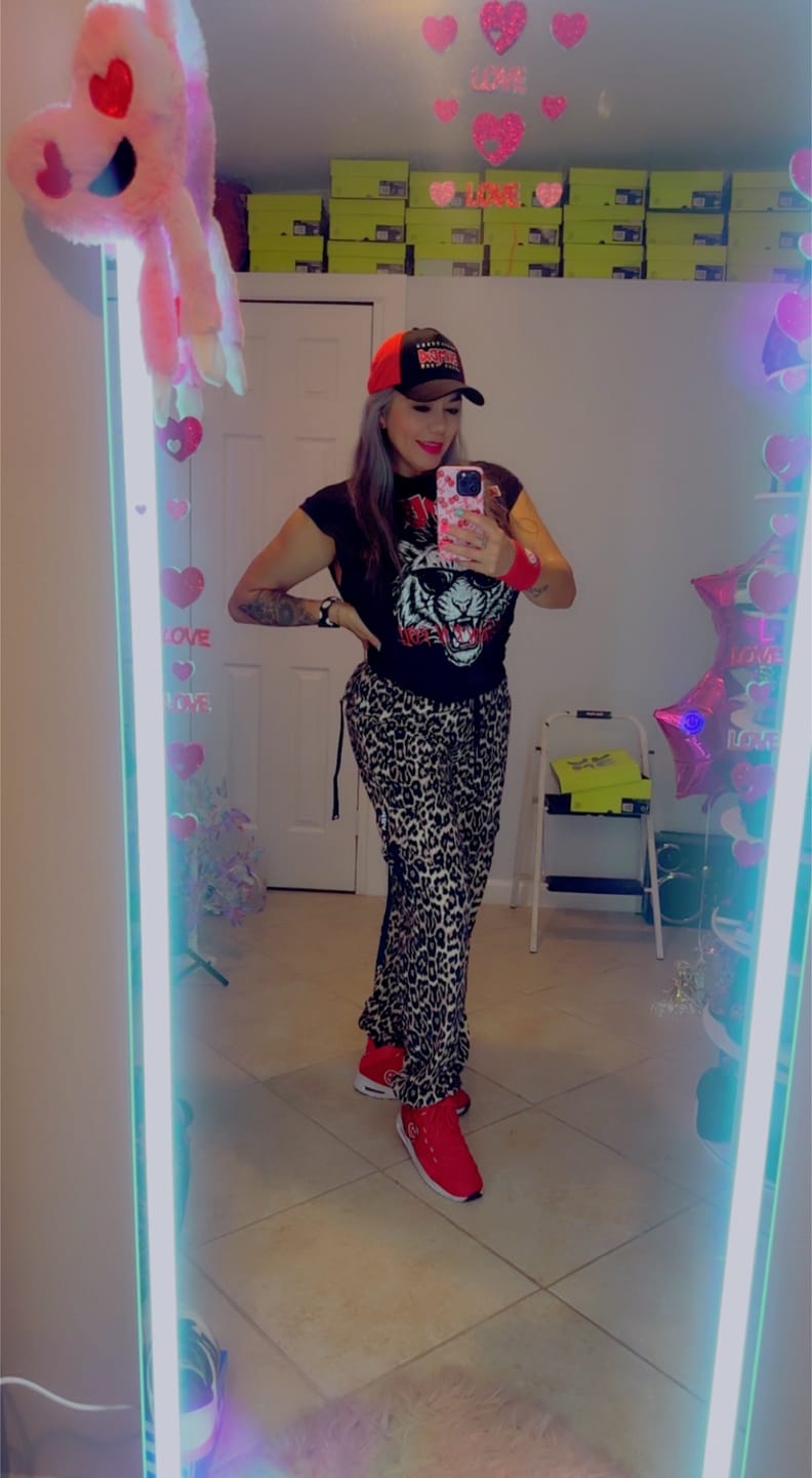 Customer photo review of Rock 'n' Roll Woven Long Cargo Pants