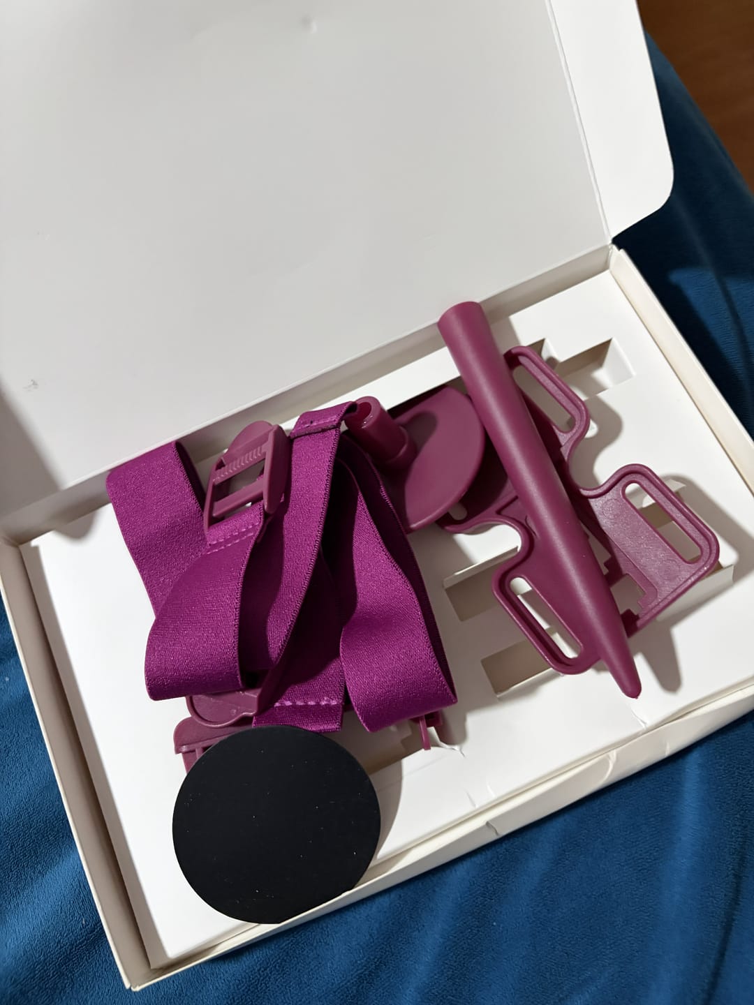 Customer photo review of Arm Holder YarnEase™