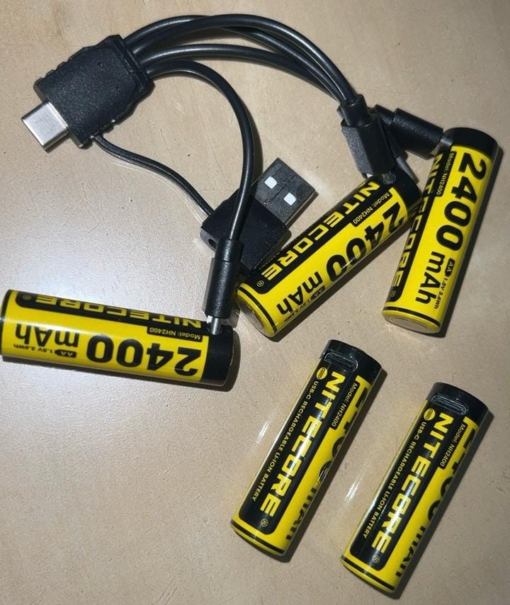 Customer photo review of NH2400 4PC (AA - 2400mAh - 1.5V)