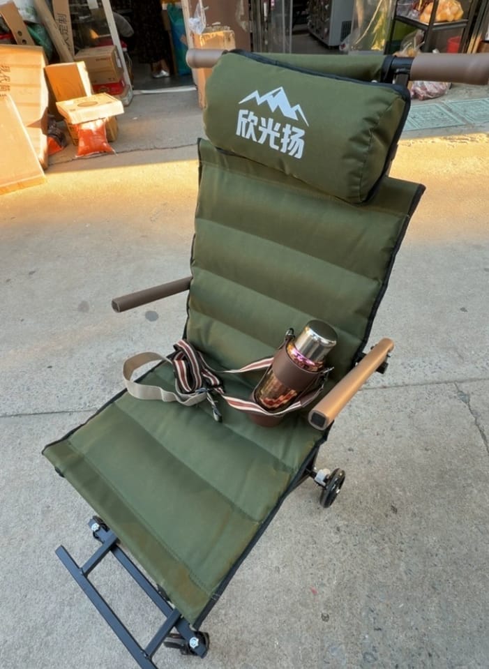 Customer photo review of Folding Travel Chair with Wheels, Portable Multi-Function Mobility Chair for Outdoor Trips, Travel & Everyday Use
