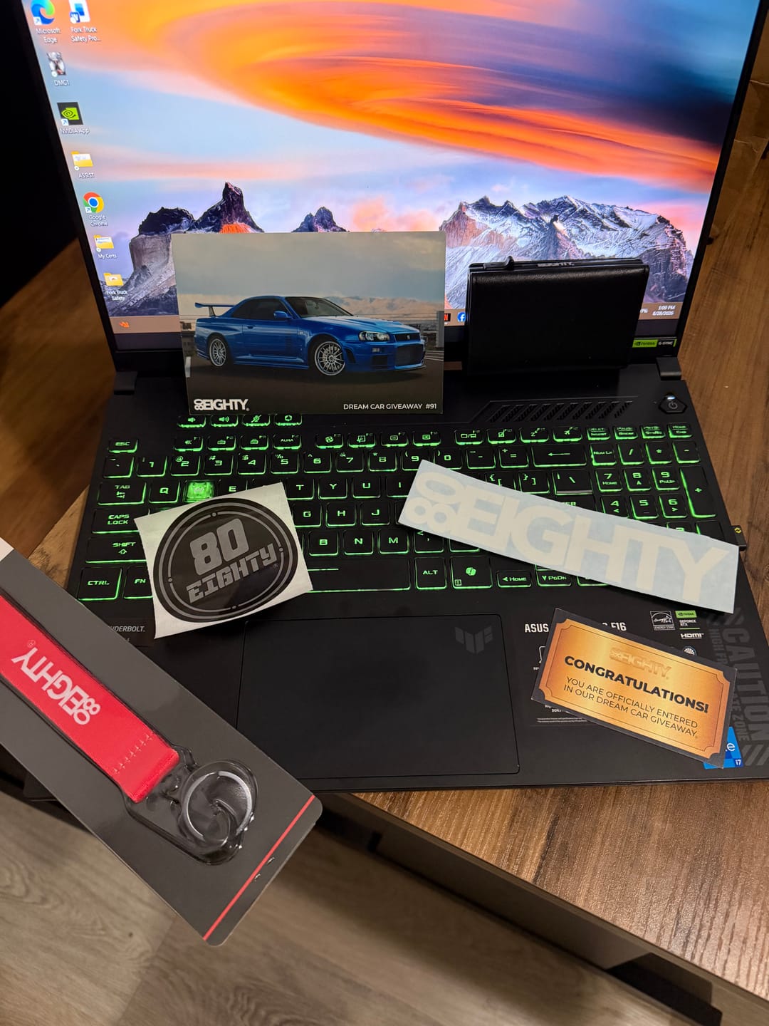 Customer photo review of 80Eighty® Remove Before Launch WristStrap