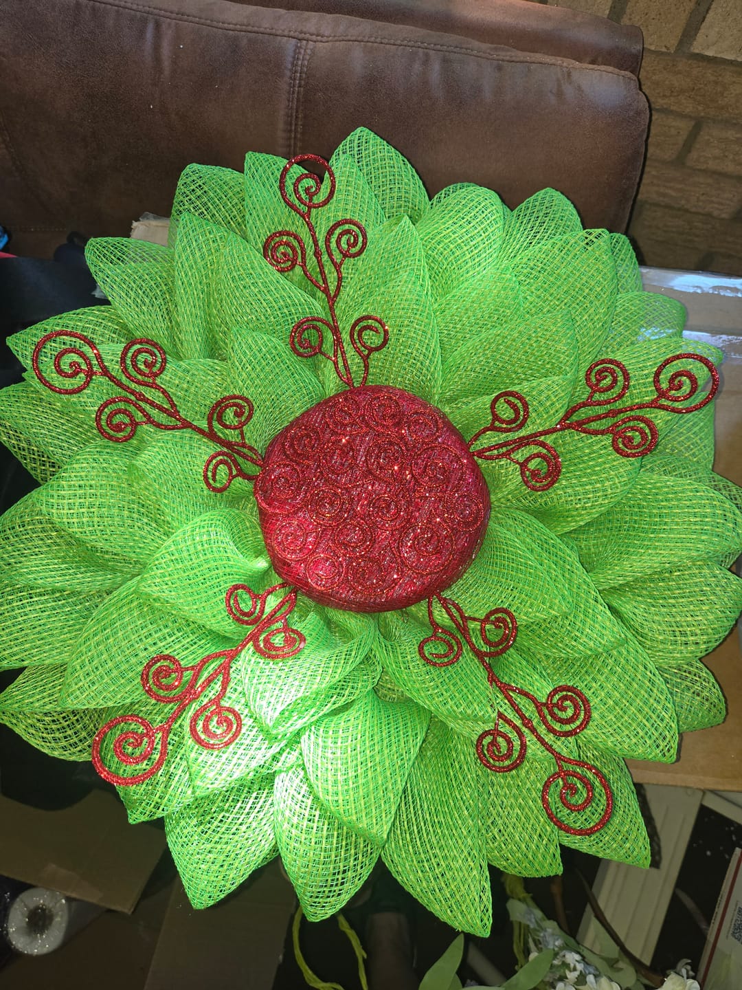 Customer photo review of 10.5"X10Yd Faux Jute/Pp Stripe Fresh Green RY8312F2