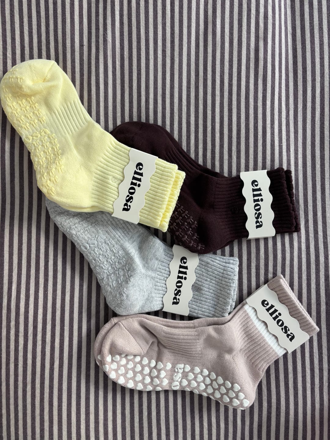 Customer photo review of Grip Basics - Butter Yellow