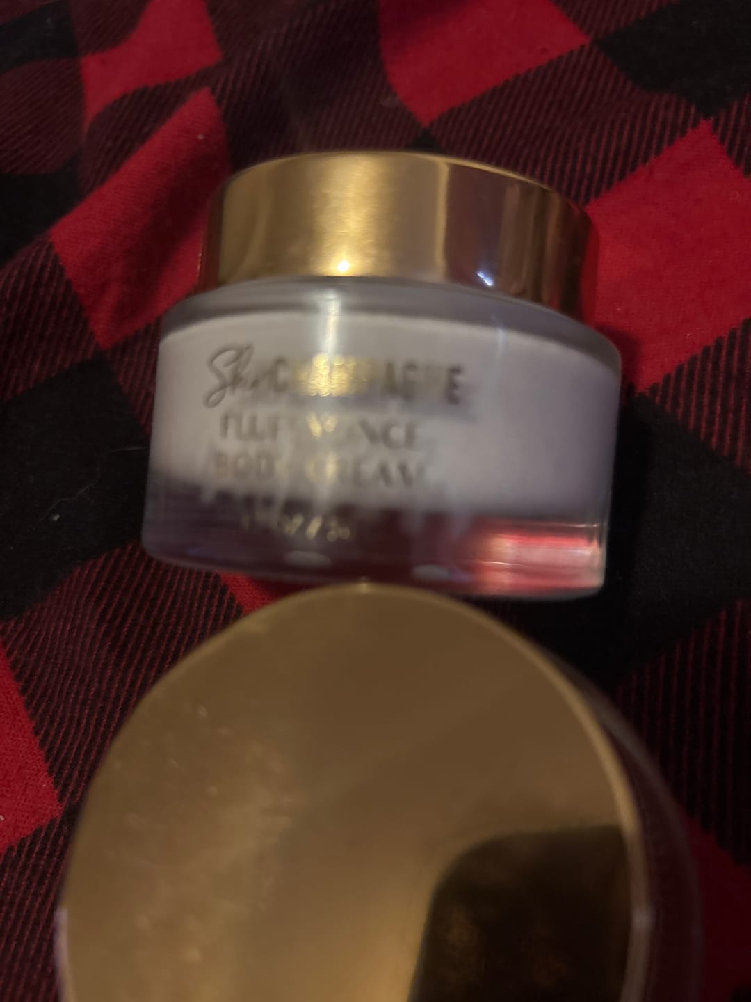 Customer photo review of FLUFFYONCE BODY CREAM