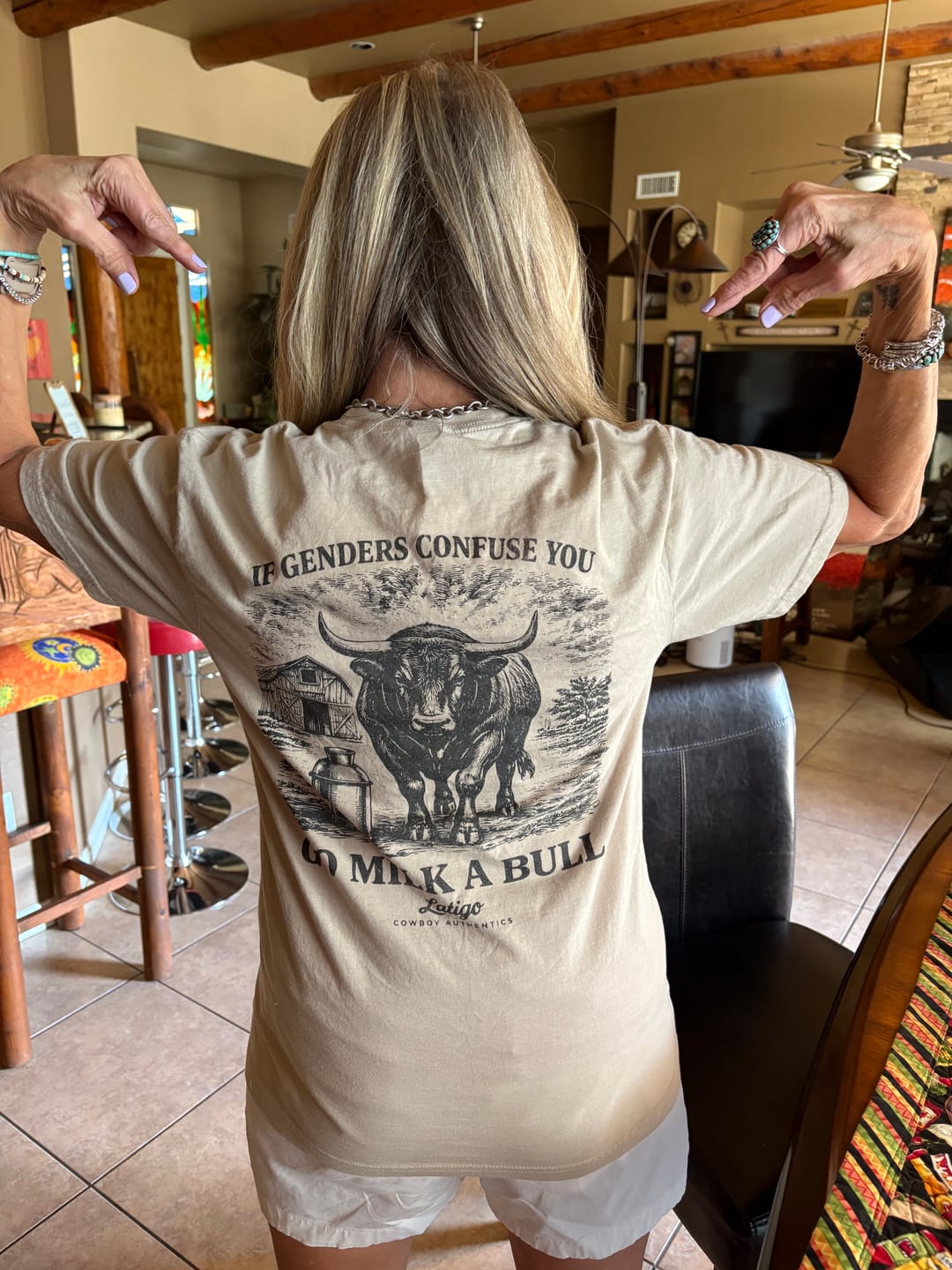 Customer photo review of Genders Tee