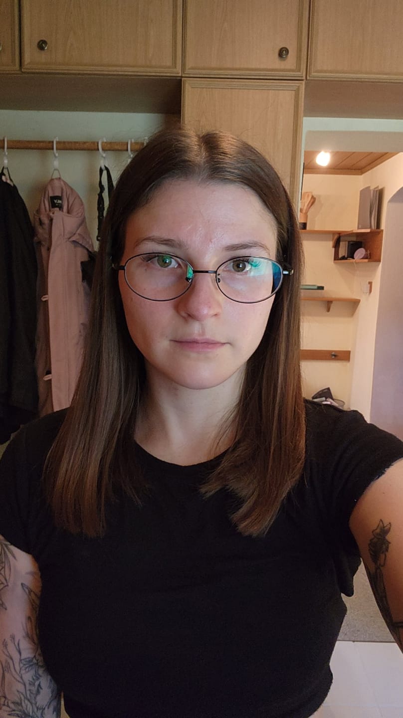 Customer photo review of Eileen Eyeglasses