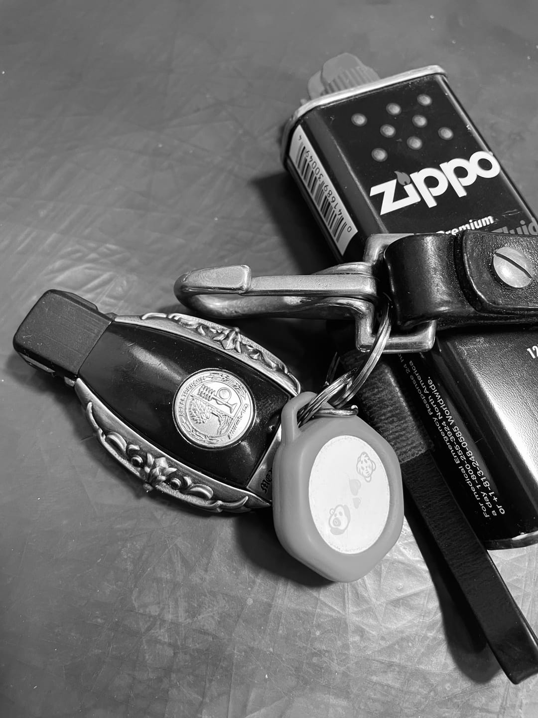 Customer photo review of Mercedes-Benz Handcrafted Silver Key Case [Classic Oval]