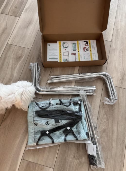 Customer photo review of Mesa Plegable para Cuidado de Mascotas