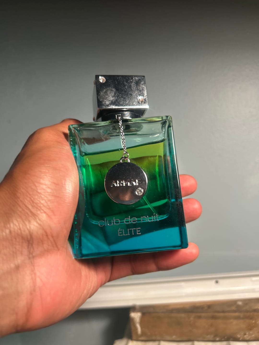 Customer photo review of Armaf Club De Nuit Élite Eau de Parfum 3.4 oz