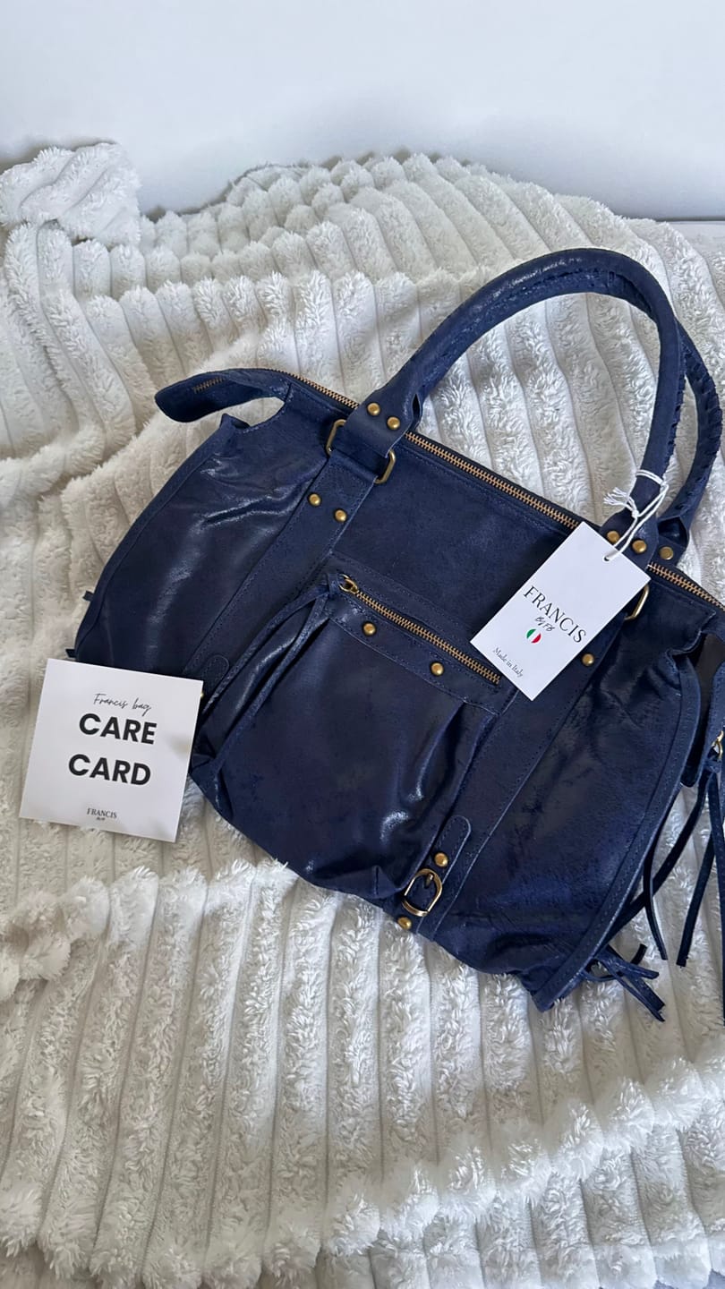Customer photo review of It girl bag navy
