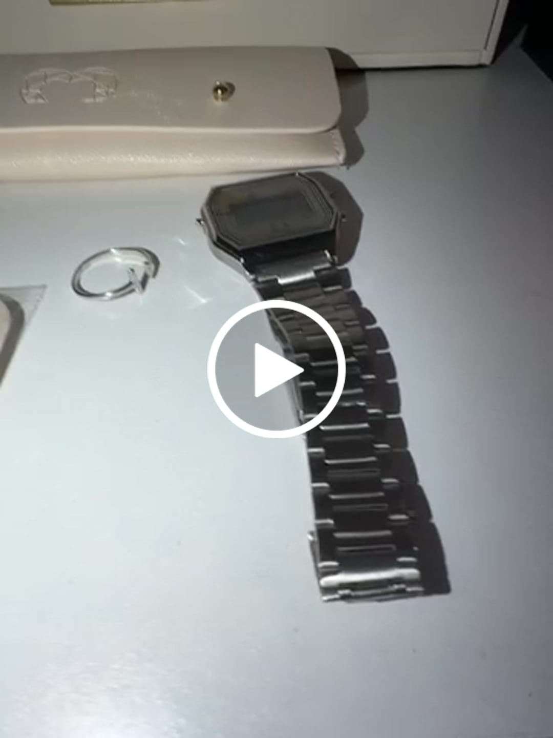 Customer video review of Brazalete Acaracolado