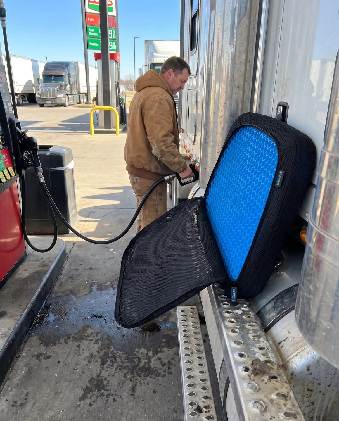 Customer photo review of Easen SitRelief™ —Built for the 14-Hour Shift