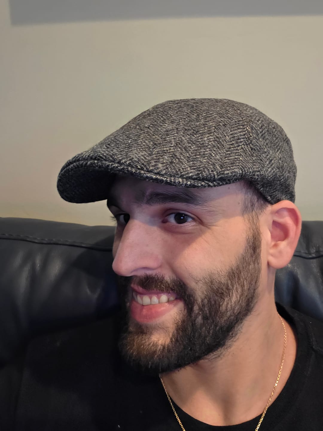 Customer photo review of Erin Cap Tweed