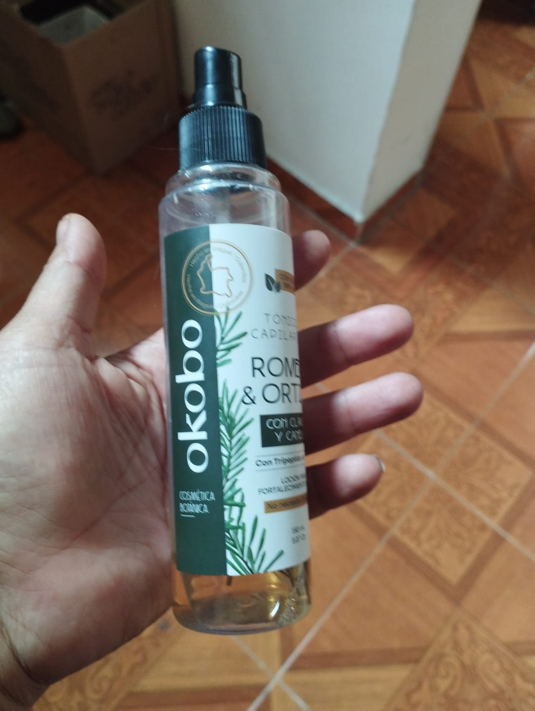 Customer photo review of Tónico Capilar de Romero  · Crecimiento y Anticaída