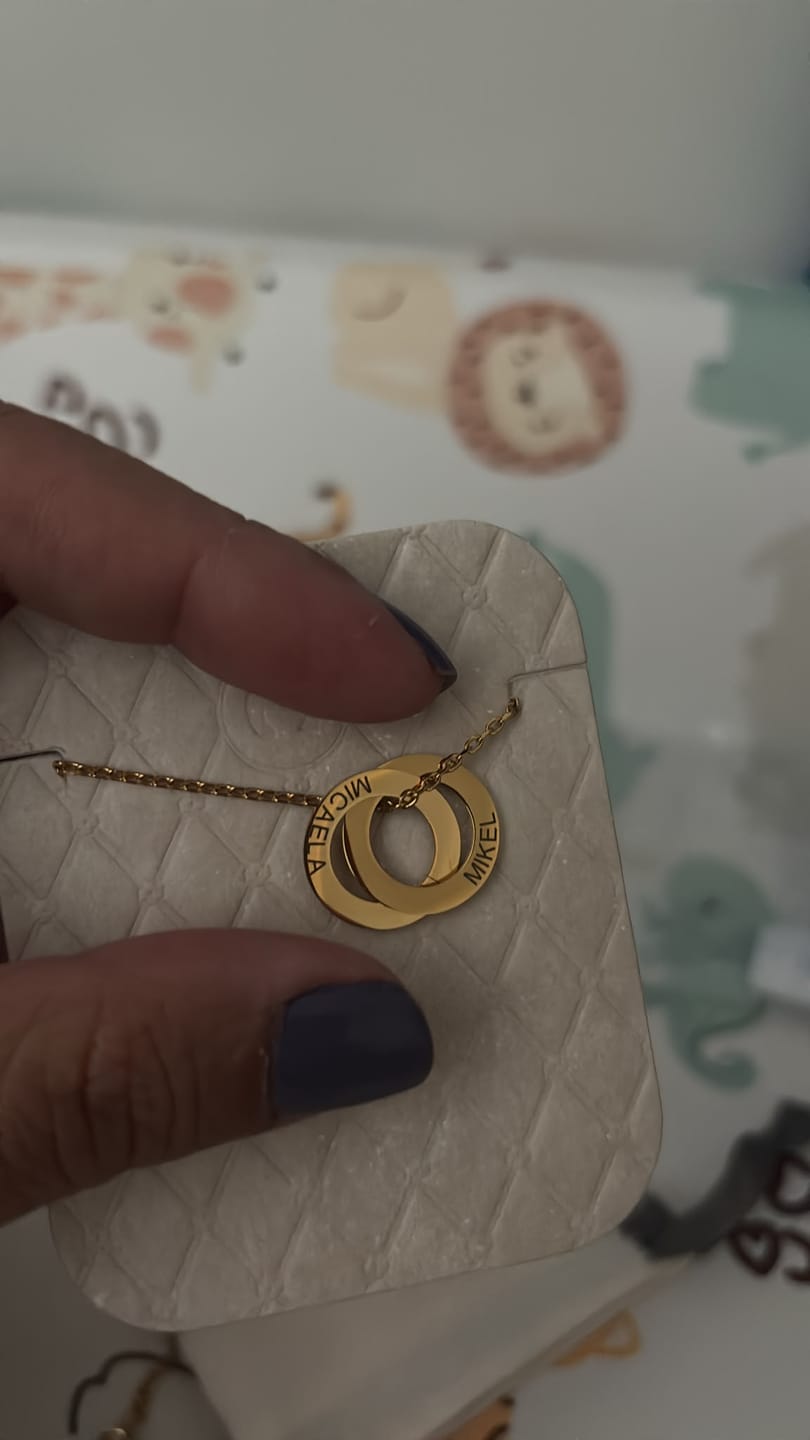 Customer photo review of Collar Amity - Personalizado