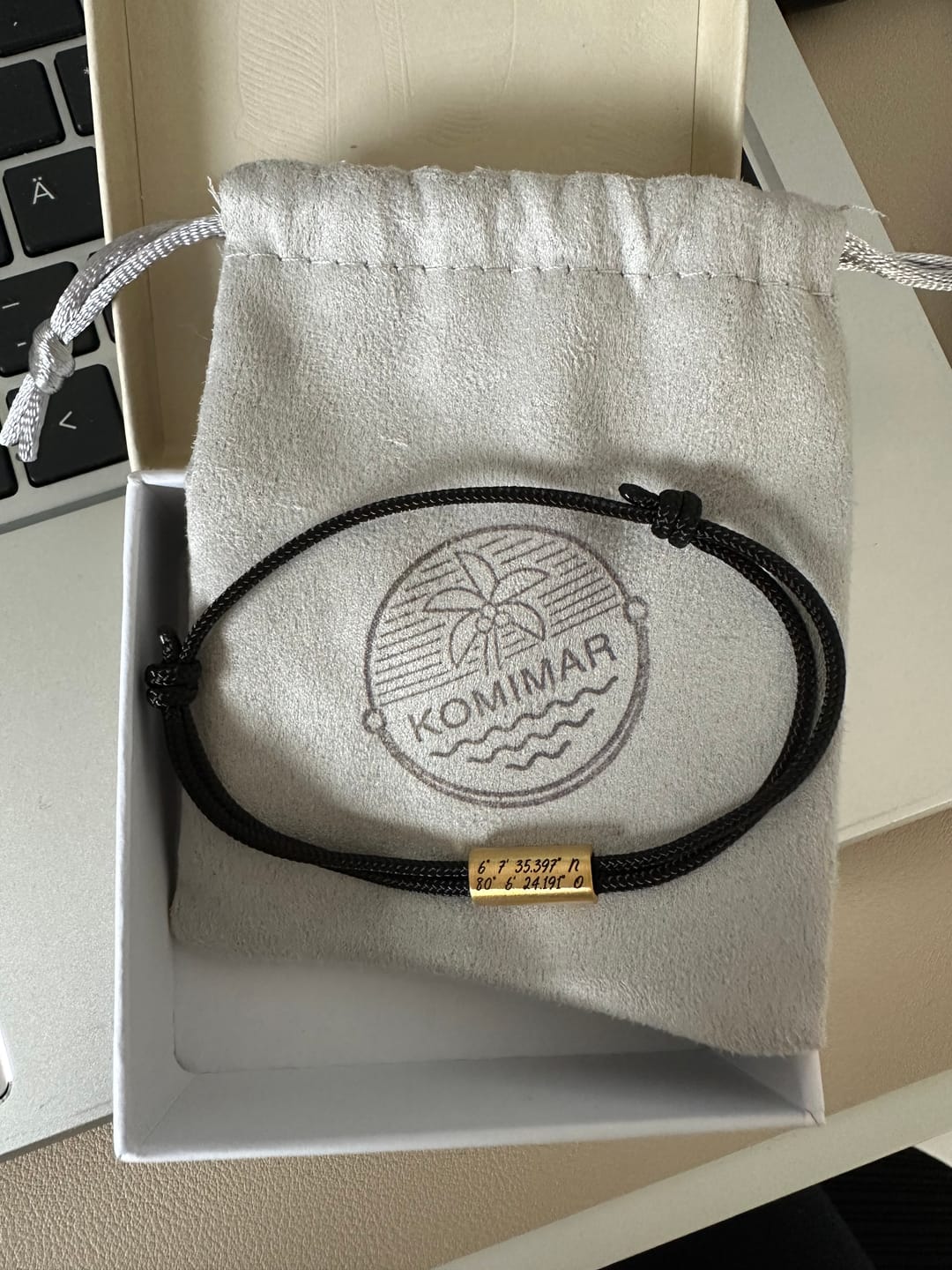 Customer photo review of Gravur Armband LOVE KOORDINATEN dezent