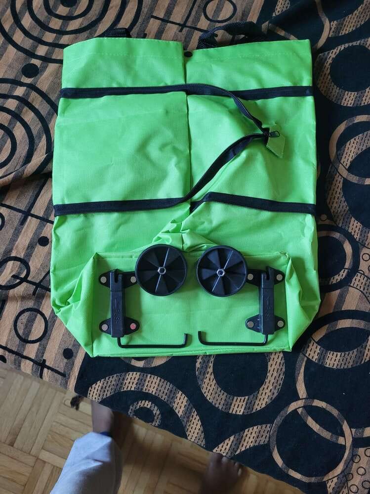 Customer photo review of FlexiBag™ - Bolsa de Compra Plegable con Ruedas