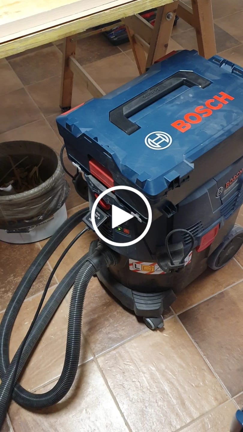 Customer video review of Dust Collection Chute for Bosch Axial Glide Miter Saw