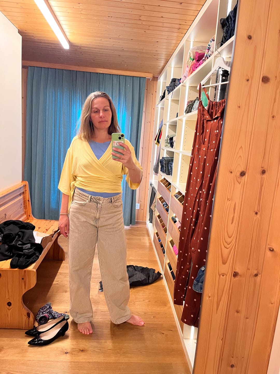 Customer photo review of Winja | Kurzärmlige Wickelbluse | Rippjersey butter yellow