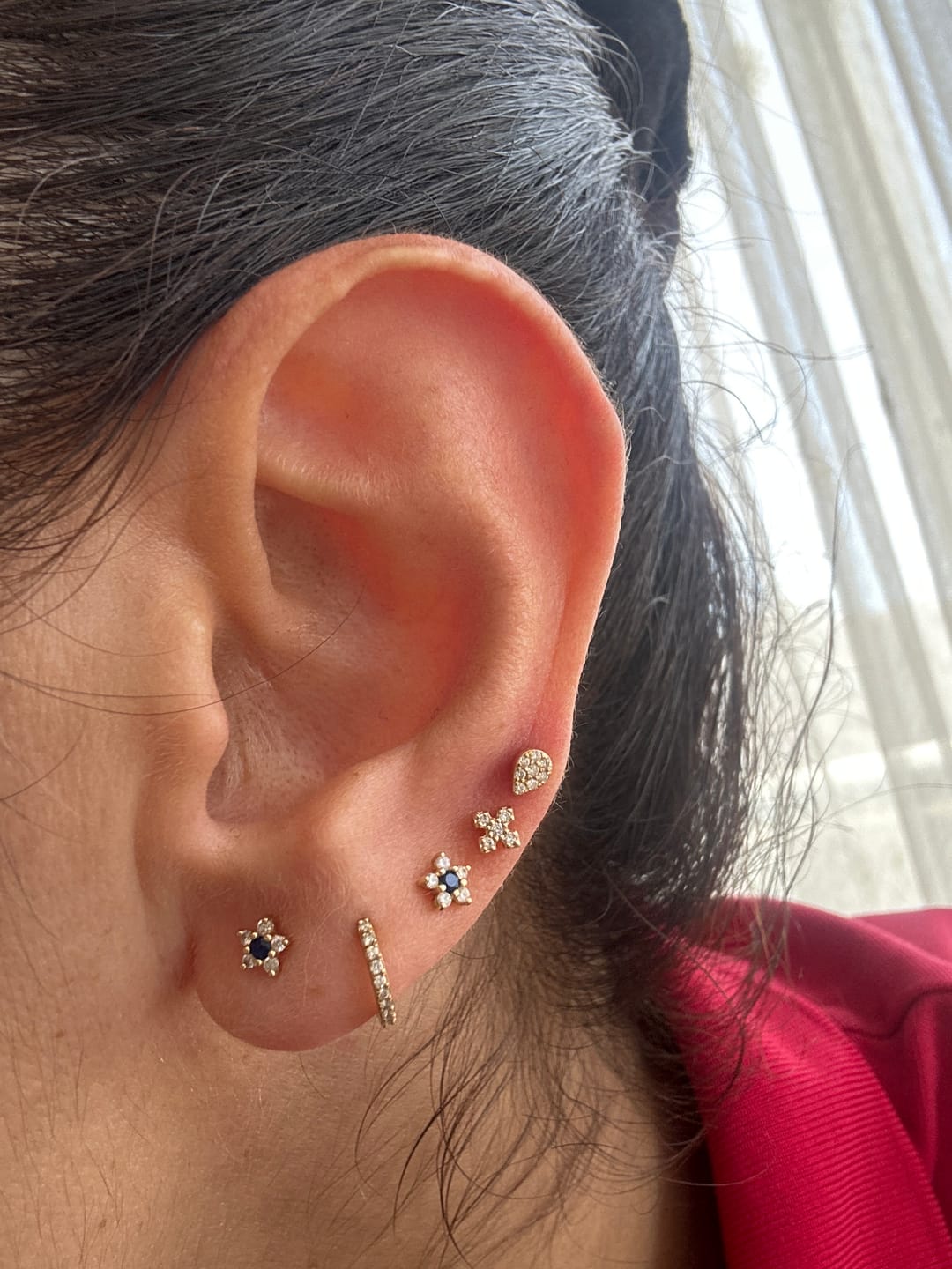 Customer photo review of 0.03 ct Mini Desenli Pırlanta Piercing