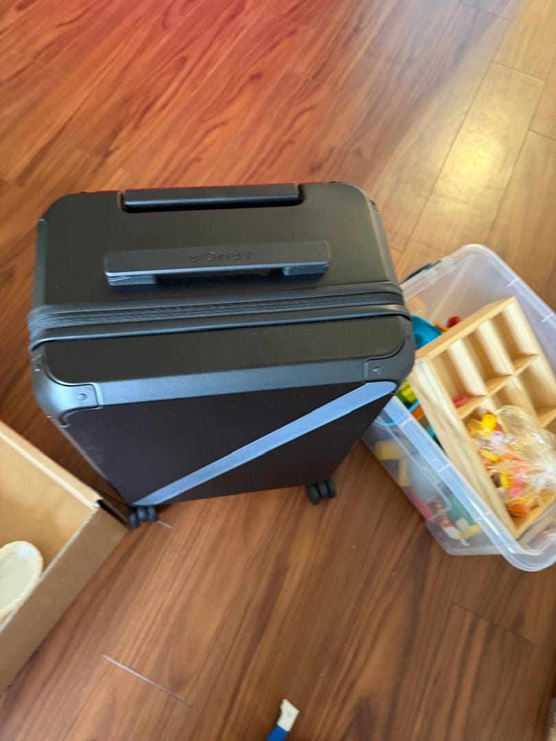 Customer photo review of THE LARGE TRUNK ESSENTIAL