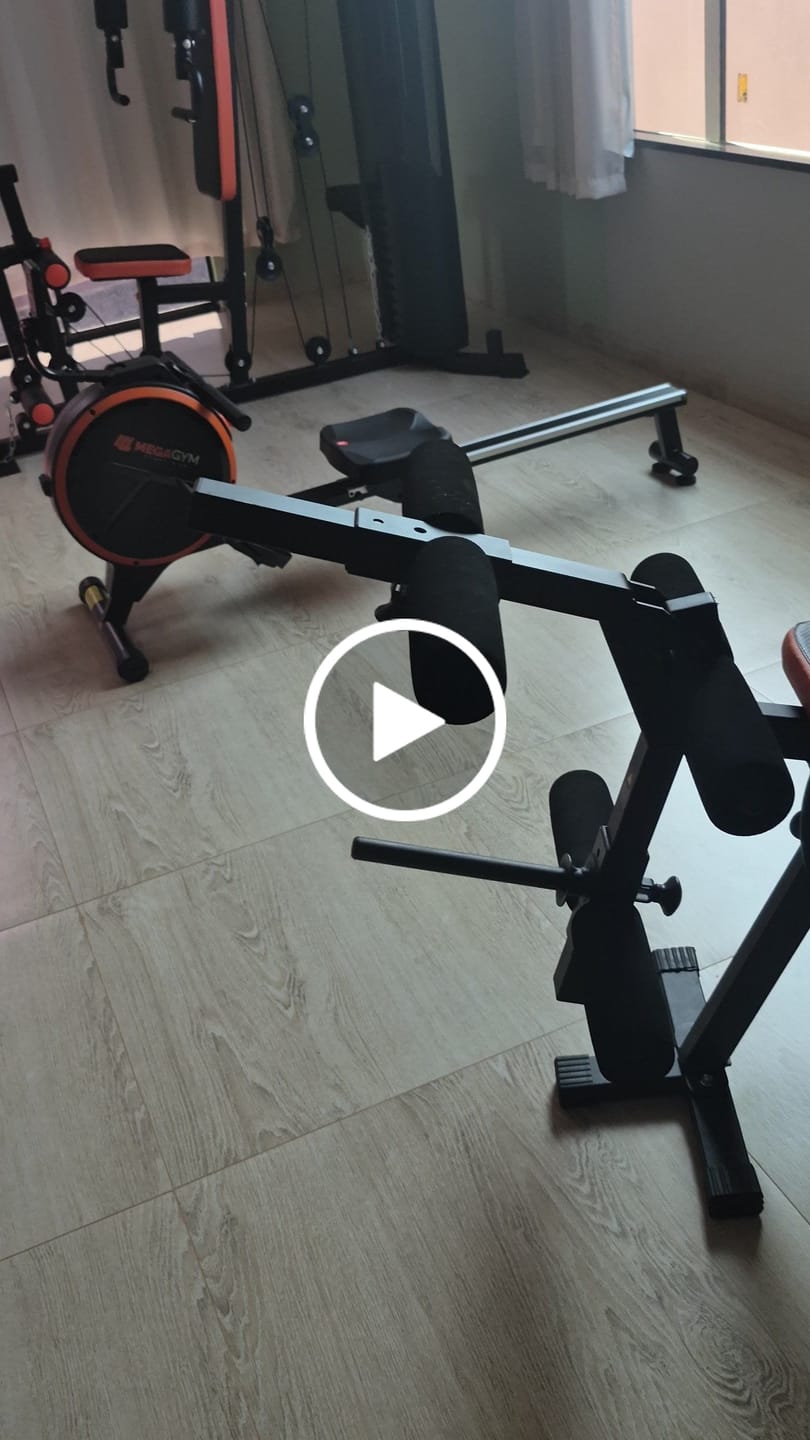 Customer video review of Banco Supino Regulável Com Cadeira Extensora E Mesa Flexora Ajustáveis