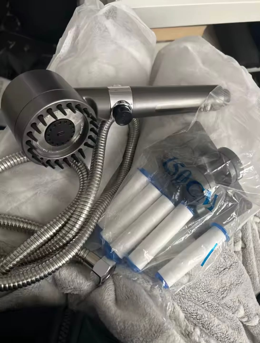 Customer photo review of Cabezal de Regadera Filtrante - Alta Presión