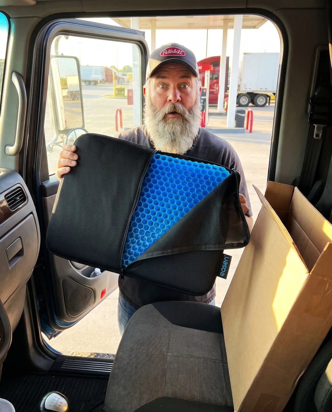 Customer photo review of Easen SitRelief™ —Built for the 14-Hour Shift
