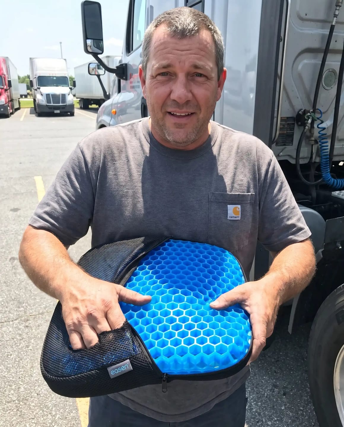 Customer photo review of Easen SitRelief™ —Built for the 14-Hour Shift