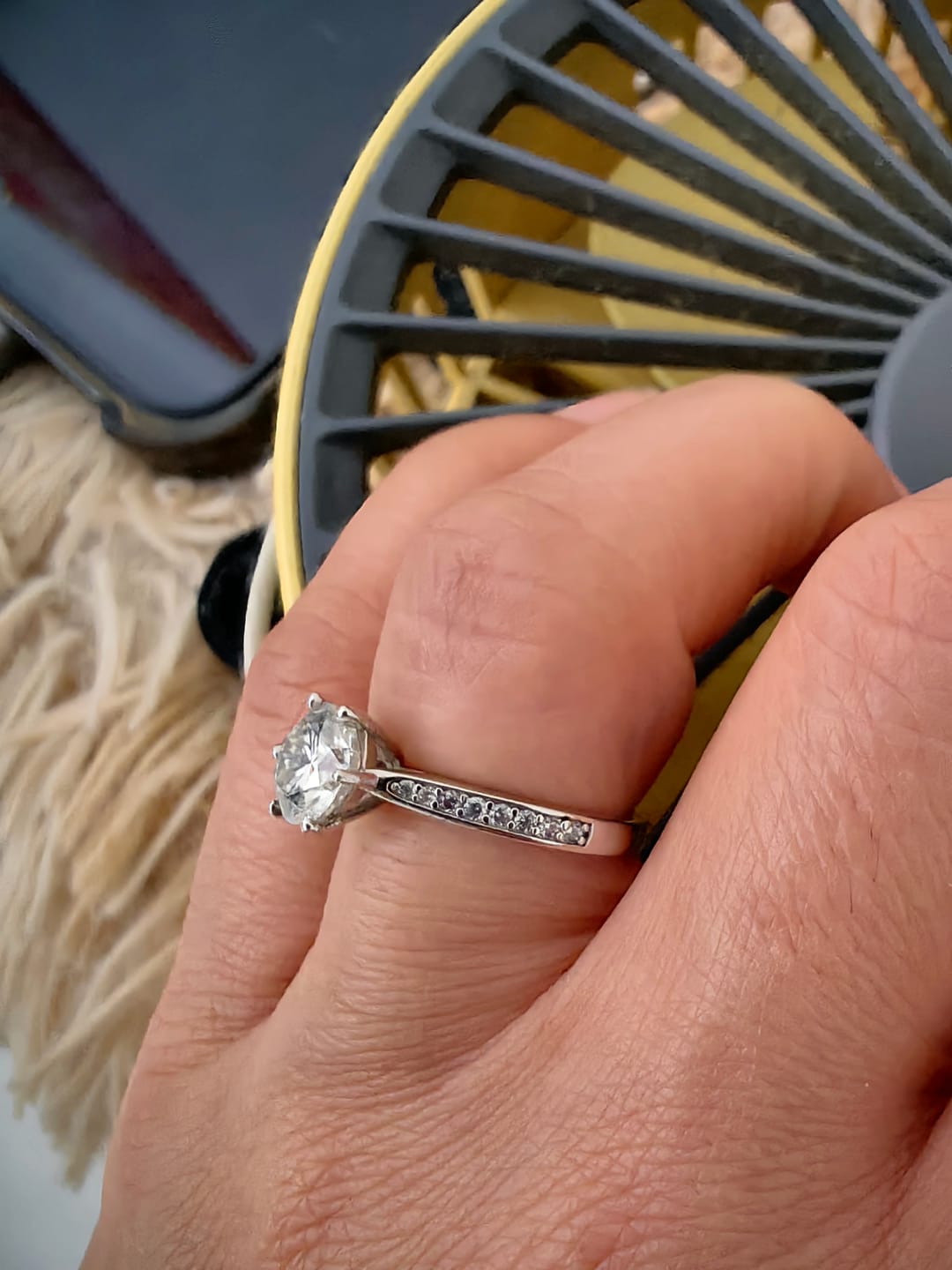 Customer photo review of Lumine Ring