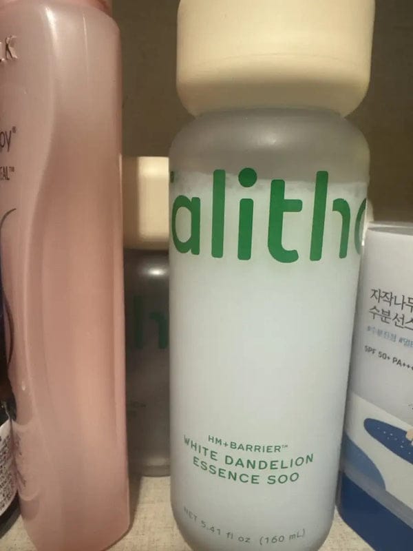 Customer photo review of HM+Barrier™ White Dandelion Essence Soo