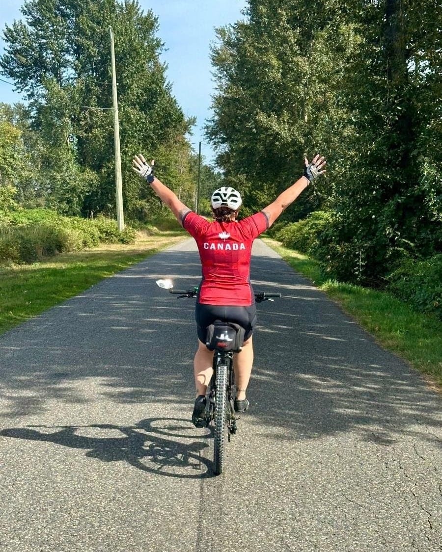 Customer photo review of Canada Maple Leaf Cycling Jersey