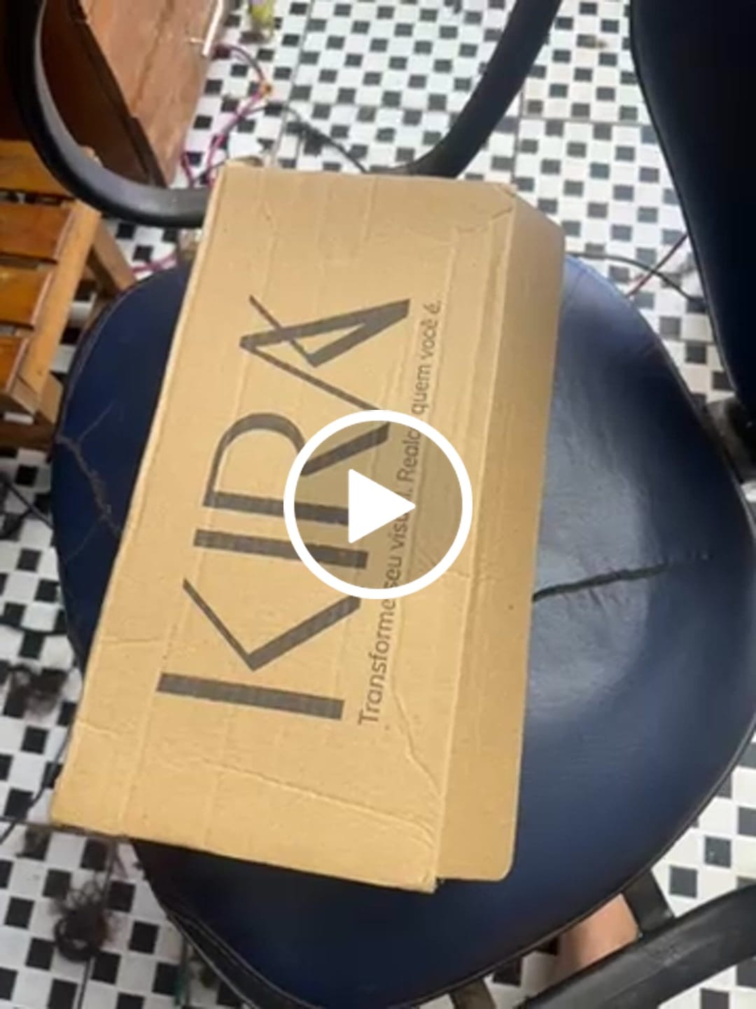 Customer video review of Lace Front Tela HD Fabiana Loira Repartição Livre 13x6