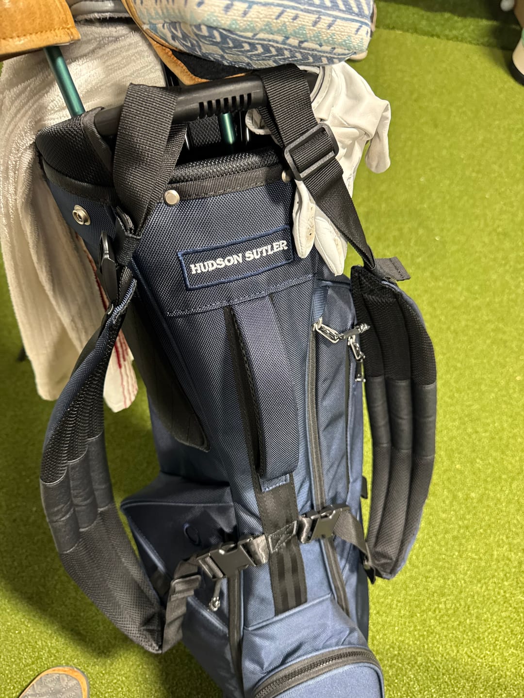 Customer photo review of Hudson Looper Golf Bag 2.0 (RESTOCK AVAILABLE 9/1)