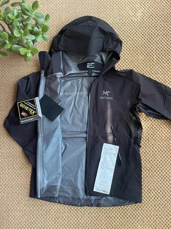 Customer photo review of Veste Arc*terx S