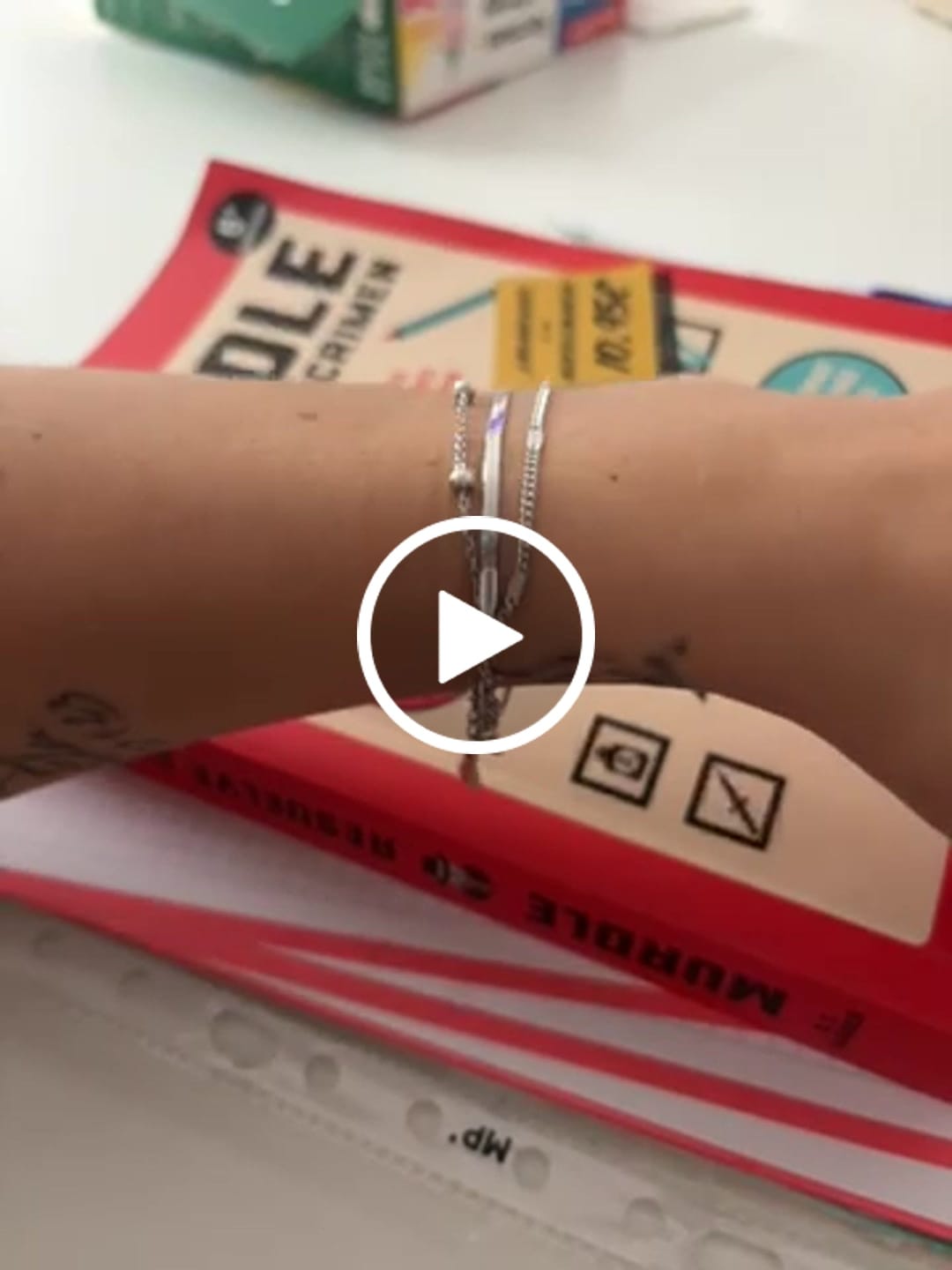 Customer video review of Pulsera Petra
