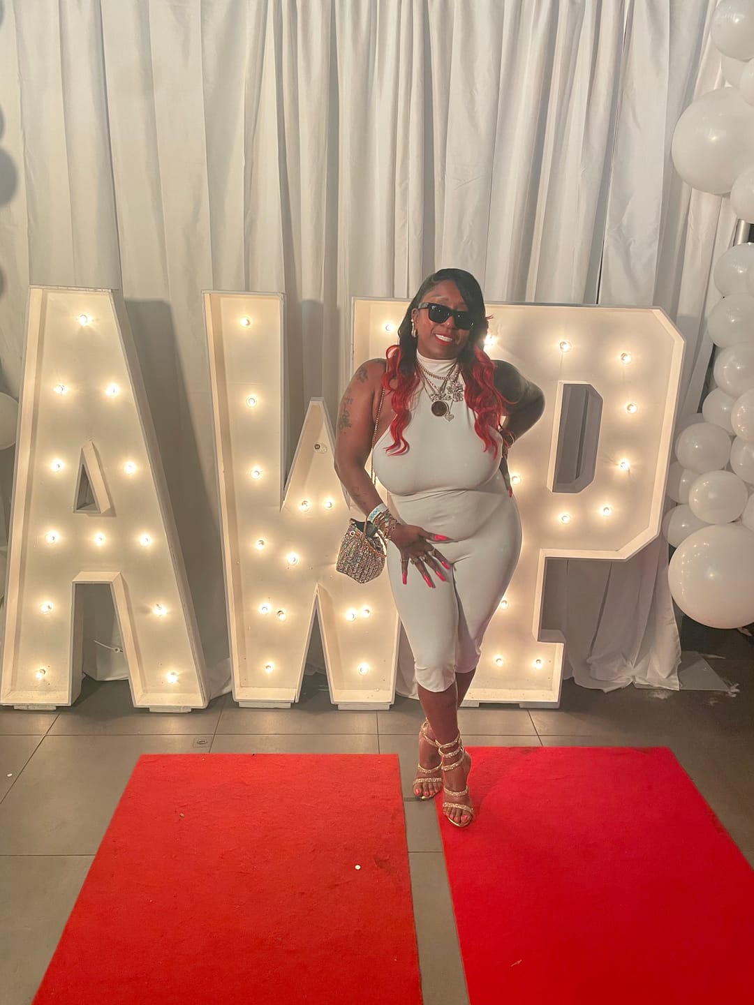 Customer photo review of White Heat Capri