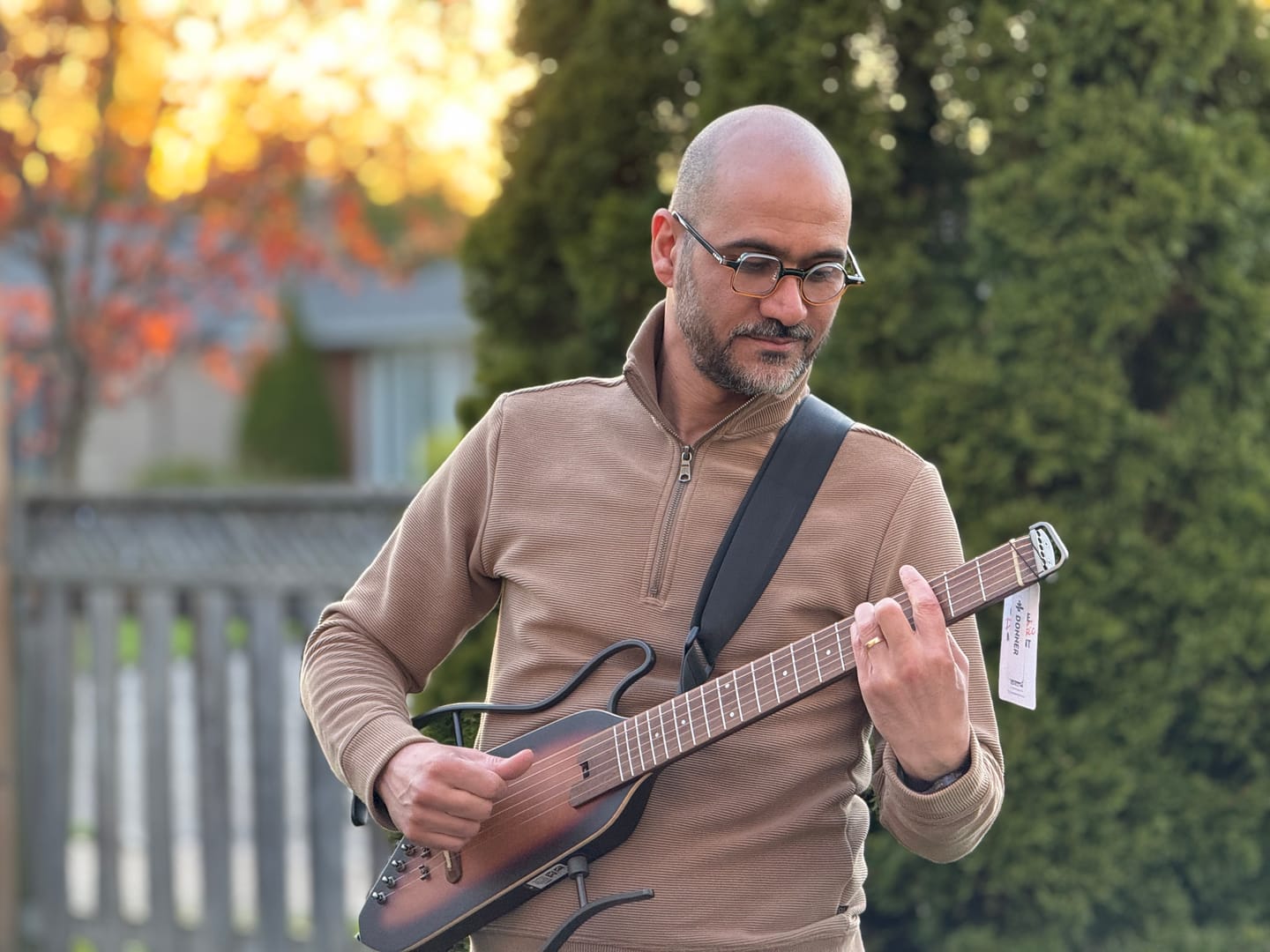 Customer photo review of Donner HUSH I PRO Guitarra Eléctrica