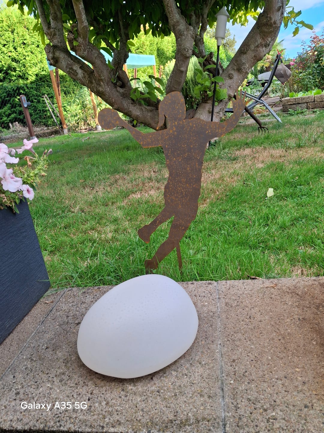 Customer photo review of Gartenstecker Handballerin