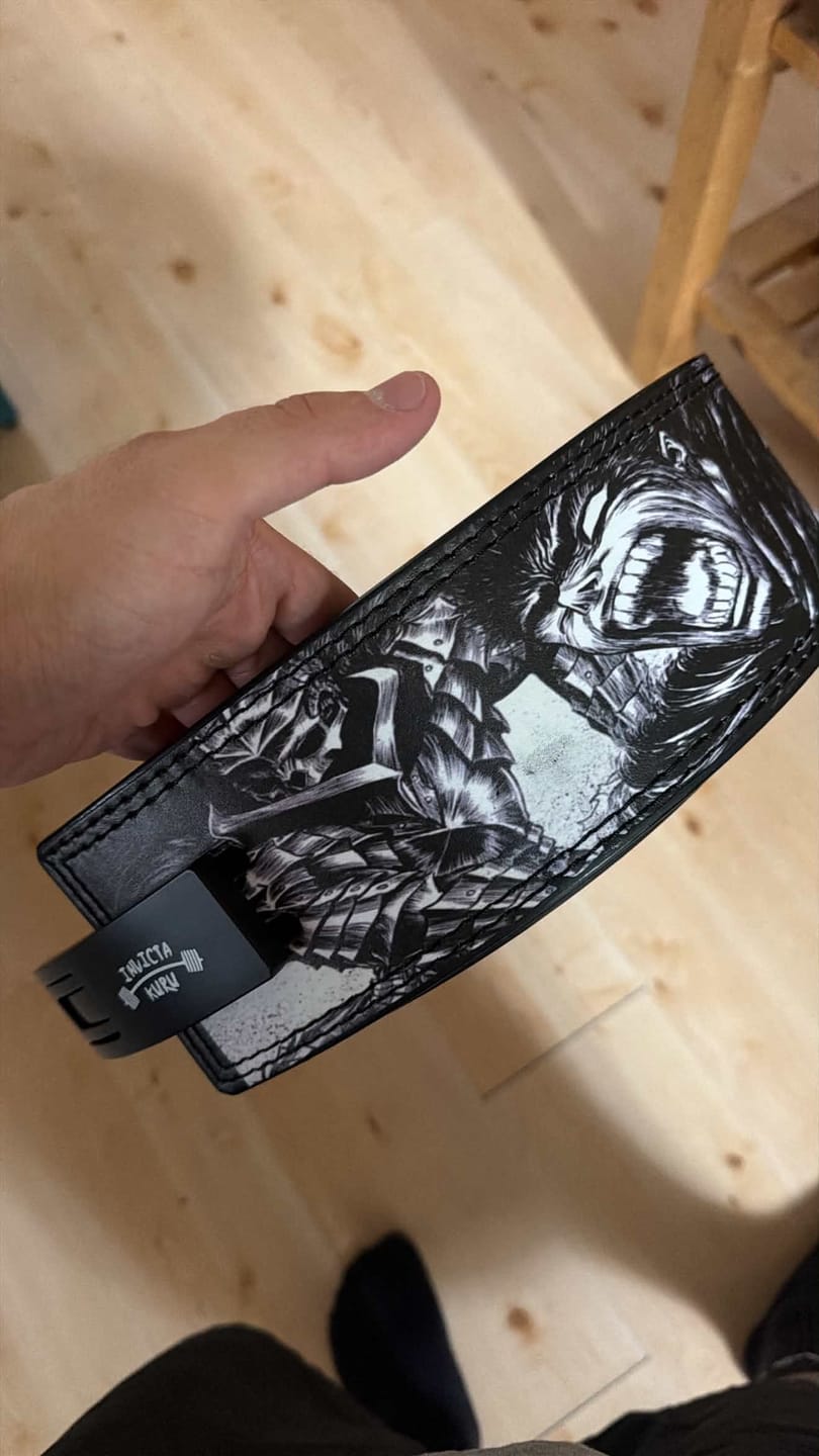 Customer photo review of Black Swordsman Lever Belt