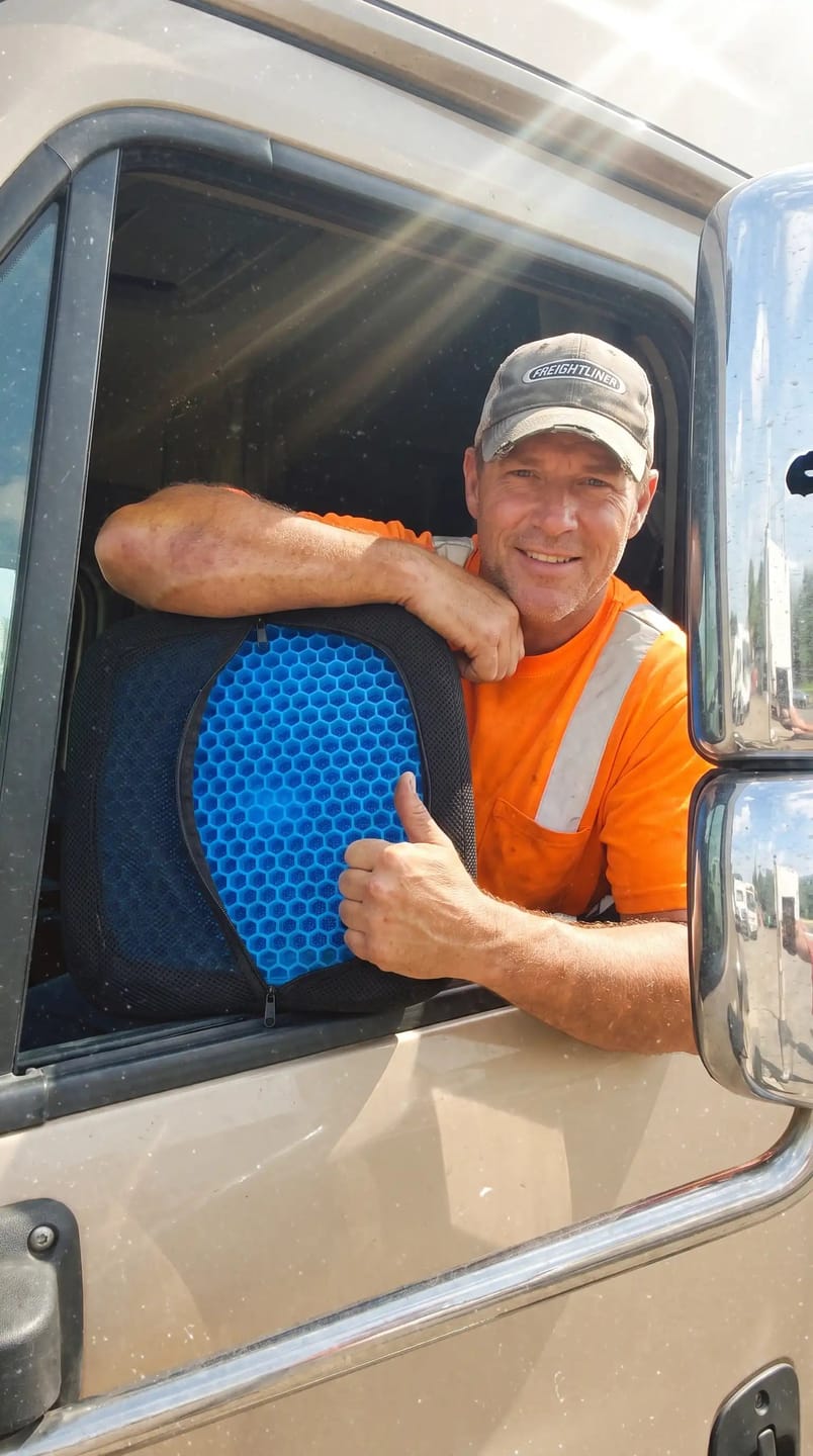 Customer photo review of Easen SitRelief™ —Built for the 14-Hour Shift