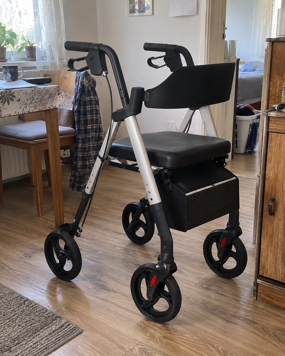 Customer photo review of Déambulateur Rollator Tout-Terrain
