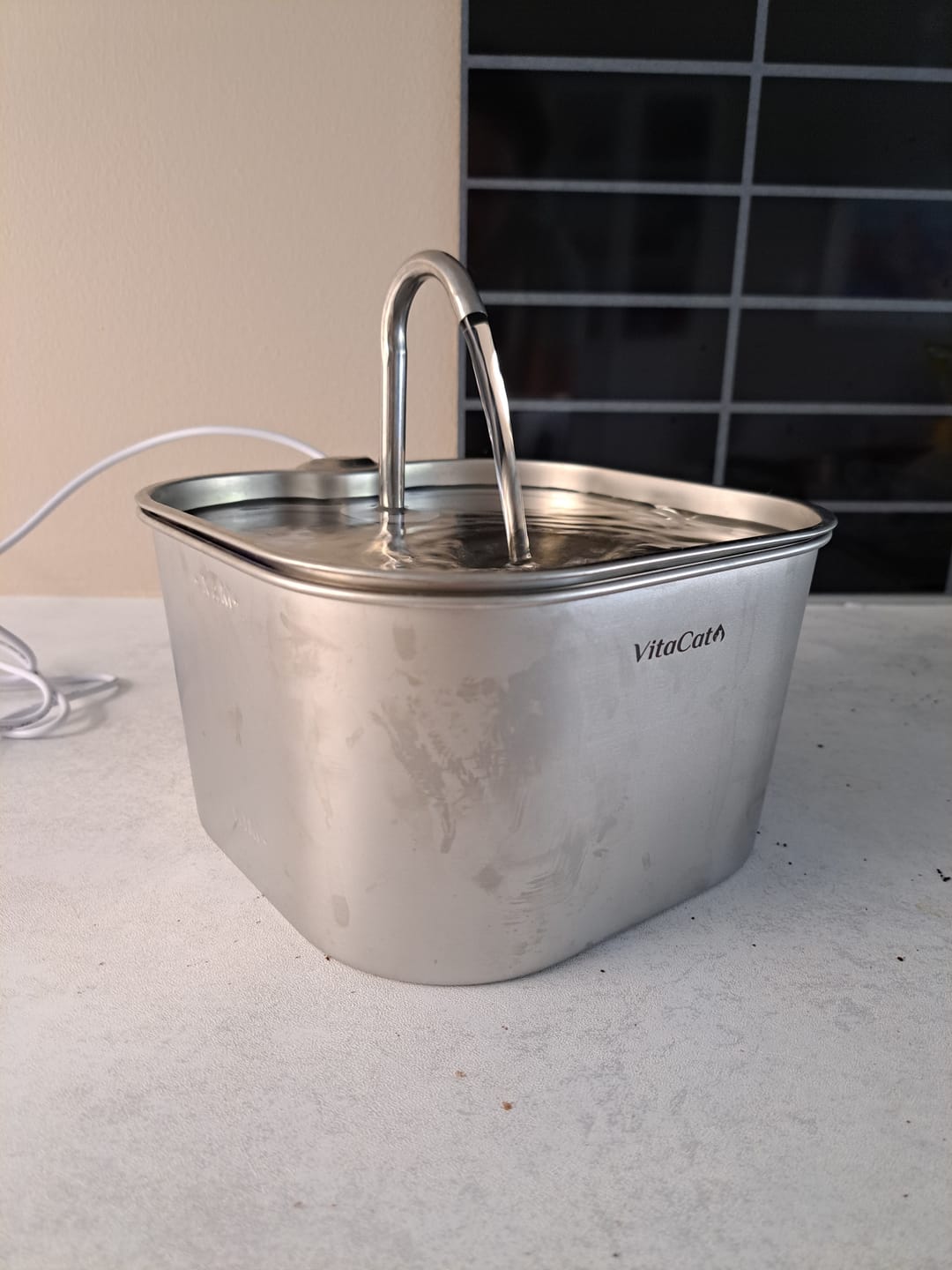 Customer photo review of VitaCat Drikkefontene - 2.2L