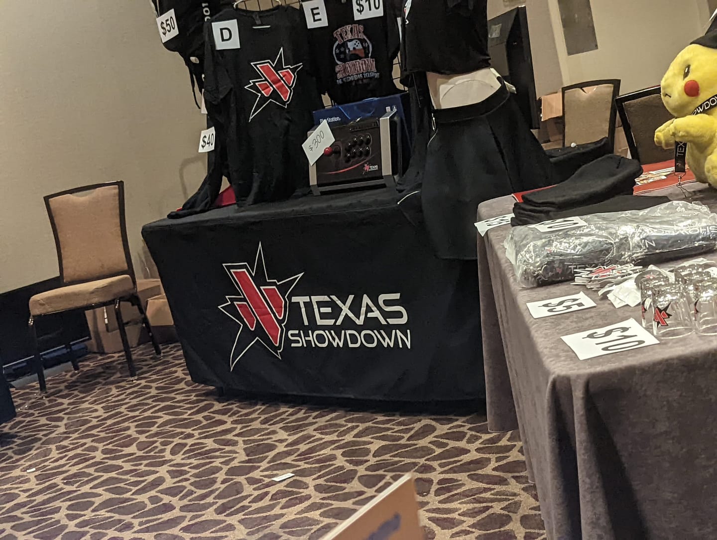 Customer photo review of Custom full color table cover