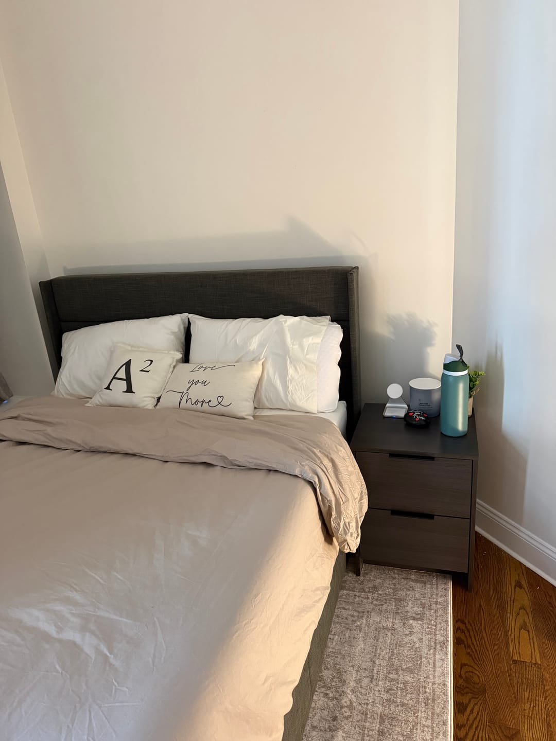 Customer photo review of Screw-U Nightstand